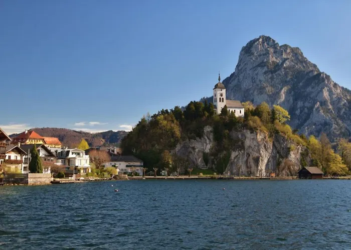 Mit Seeblick شقة تروكيرشن